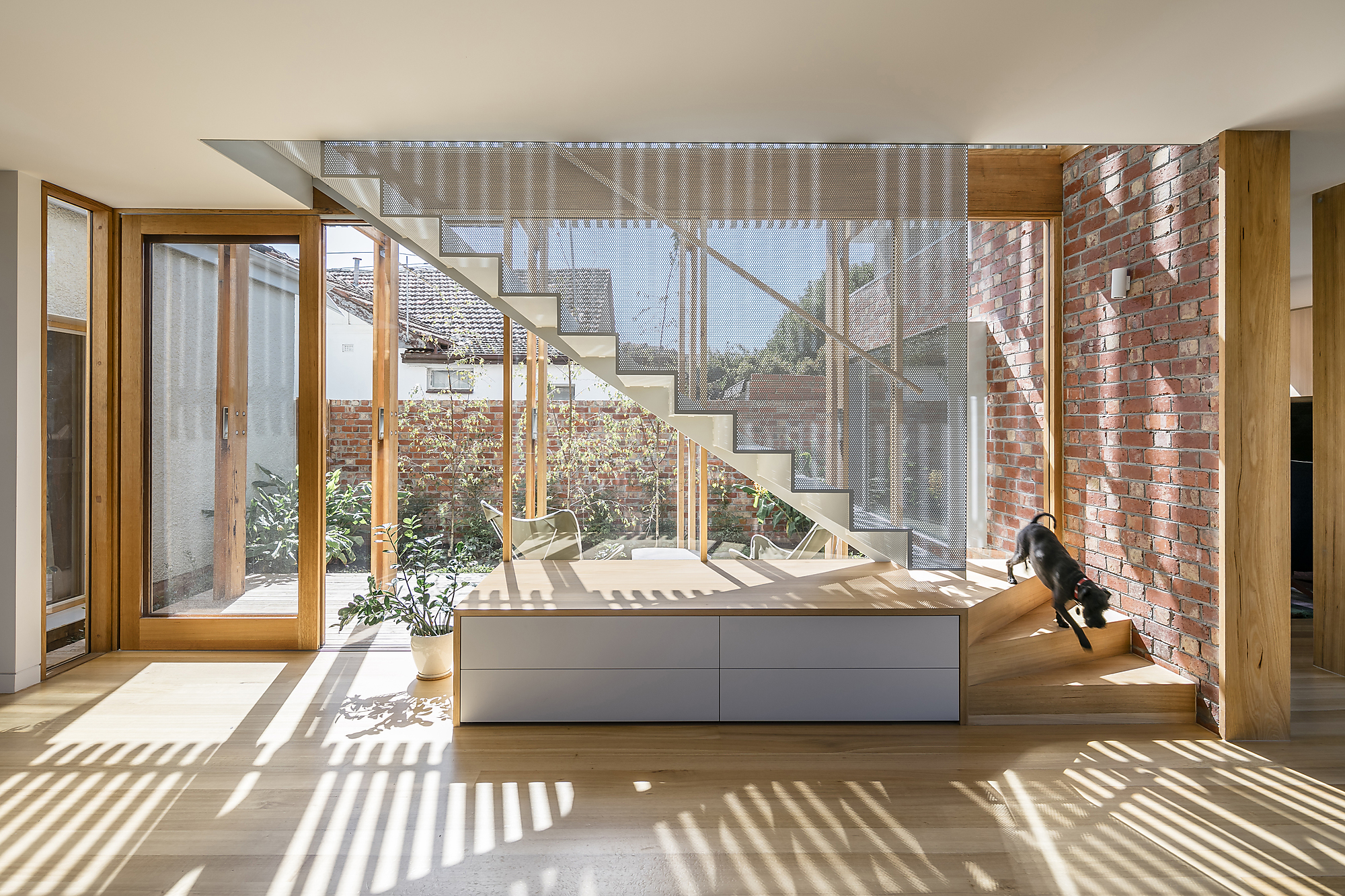 Interior photograph of Timberstick House by Michael Kai